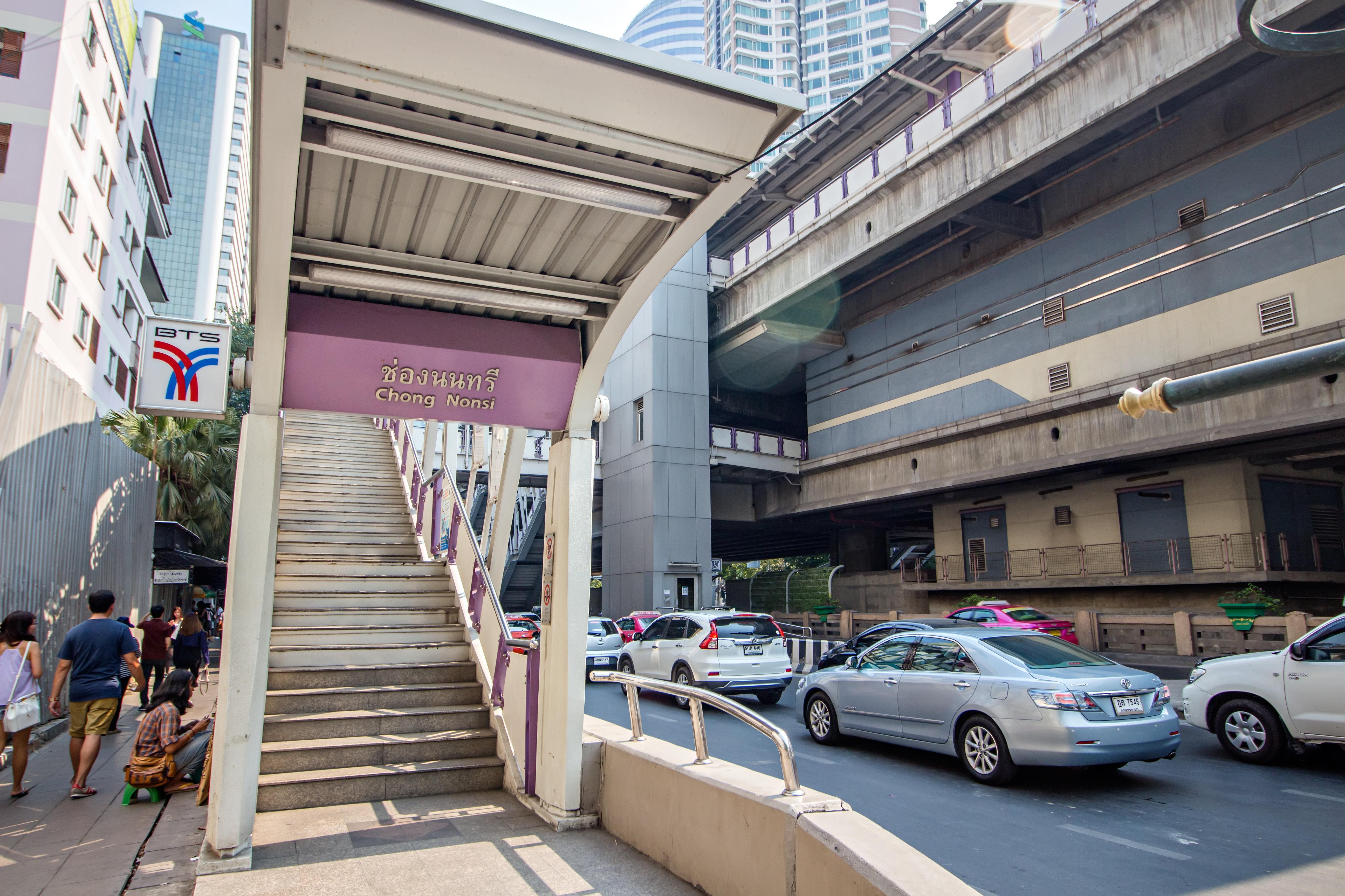 Holiday Inn Express Bangkok Sathorn By Ihg Ngoại thất bức ảnh
